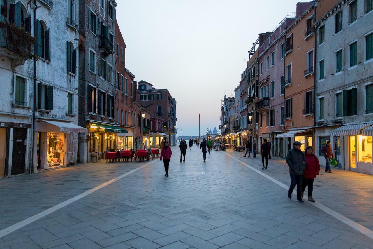 Apartmán Biennale Ca Dario Benátky Exteriér fotografie