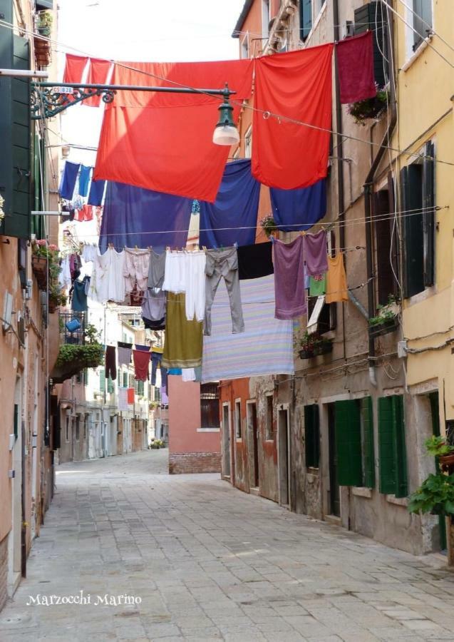 Apartmán Biennale Ca Dario Benátky Exteriér fotografie